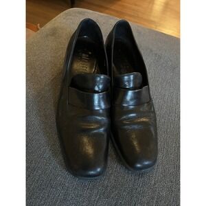 Women's Nickels Soft Leather Black Pumps •Size 8.5